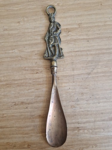 Vintage brass shoe horn - brass,