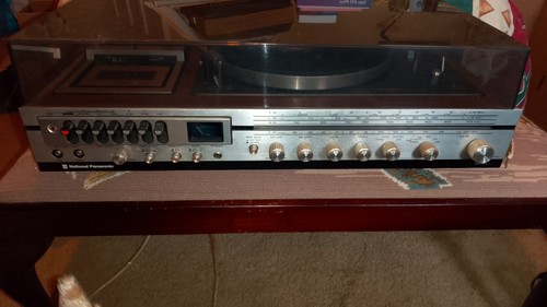Vintage stereo music system - music,