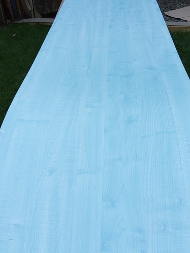 Light blue wood - light,