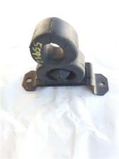 LEFT REAR SPRING STOP Nissan