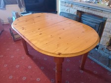Pine Dining Table with 4