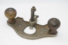Stanley No71½ closed throat router plane, USA, early gothic script 