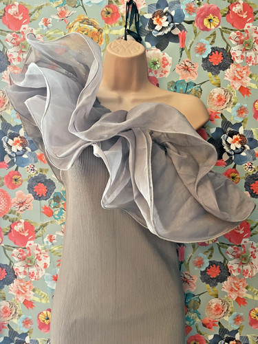 Zara bnwt one - zara, one-shoulder