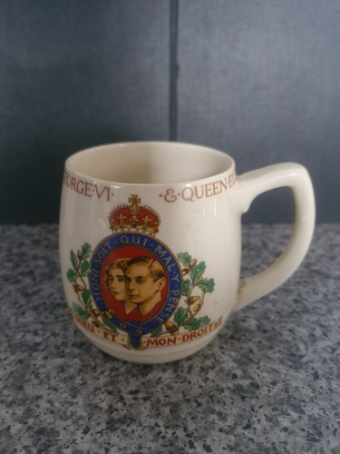 King george queen elizabeth - queen,
