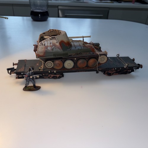 German marder and - 1:32,