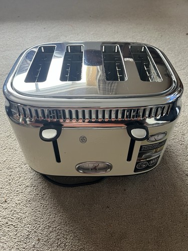 Russell hobbs retro 21692 - russell,