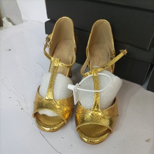 Dance and sway size4 - uk,