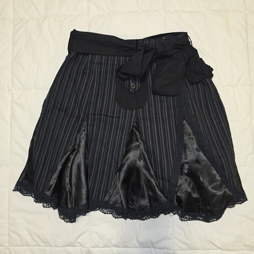 Dead threads gothic dark - threads,