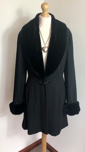 Wallis size vintage - wallis, &