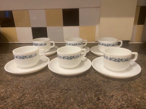 Set vtg 1970s pyrex england - set,