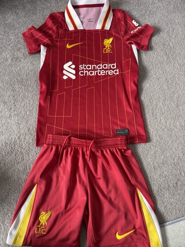 Liverpool kids football kit - liverpool,