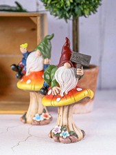 Charming Mushroom Gnome Welcome Sign Resin Garden Ornament Outdoor Decor Gift UK