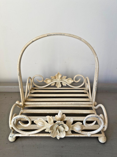 Cream metal napkin - metal,