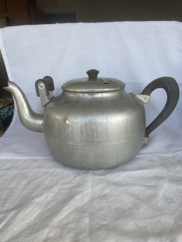 Vintage swan brand teapot - swan,