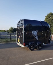 BOCKMAN NEO horse trailer. large to hold two 17.2hh horses. Lovely trailer!