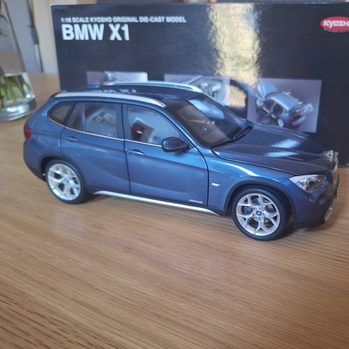 Kyosho bmw in blue - kyosho,