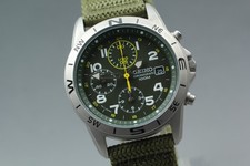 [Near MINT] SEIKO Chronograph 7T92-0DX0 Date Green Men's Quartz Watch From JAPAN