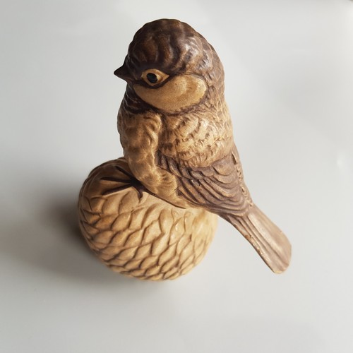 Poole pottery bird pine cone - bird,