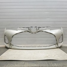 Toyota yaris front bumper - front, in