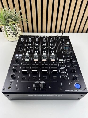 Pioneer djm 750 mk2 - 4, channel