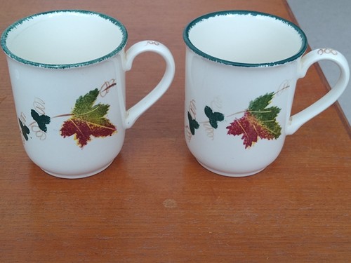 Poole pottery hand painted - pottery,