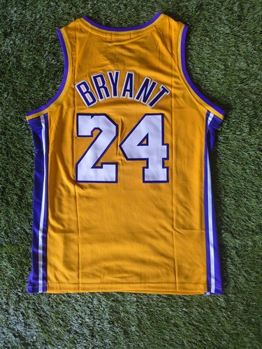 Retro kobe bryant - bryant, la