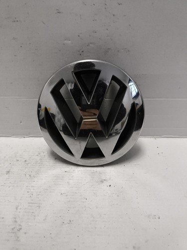Caddy 2006 front grill logo - vw,