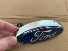 Ford Focus Badge Swivel Front
