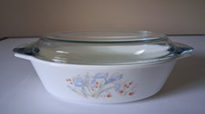Vintage Pyrex Blue Iris Oval