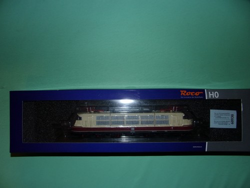 Roco electric locomotive - electric, br