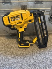 DeWalt DCN662 20V Cordless 16 GA Nail Gun Finish Nailer