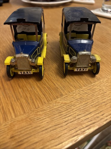 Dinky toys taxi die - dinky,