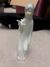 Porcelanas Miquel Requena Cuart De Poblet Valencia Figurine Girl With Dove