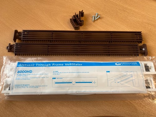 Greenwood 8000 window trickle - 8000,