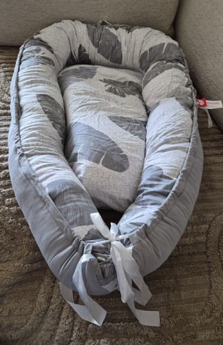 Portable infant nest pod - portable,
