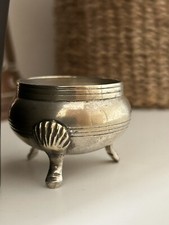 A Stylish EPN Salt Dish, Salt Cellar, Cauldron, Vintage, Silver Plated