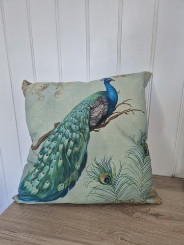 Gorgeous peacock design - ,