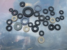 28 random vintage model car tyres (sb)