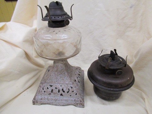Two antique oil lamps for - oil,