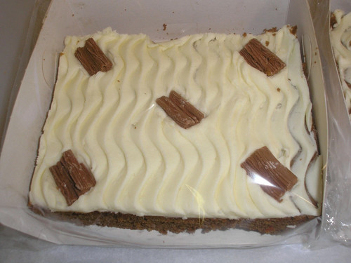 Home made carrot cakes - home,