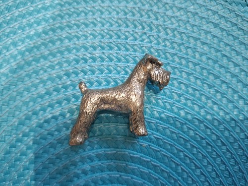 Metal dog airedale terrier - metal,