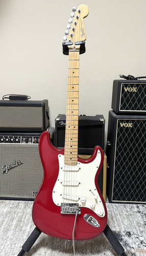 Fender usa deluxe strat - strat, plus