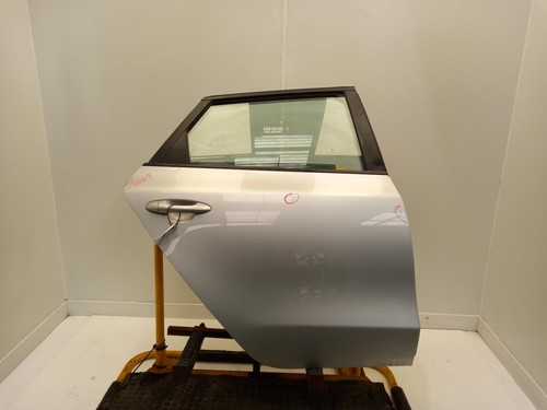 Kia ceed rear door s - kia, o/s
