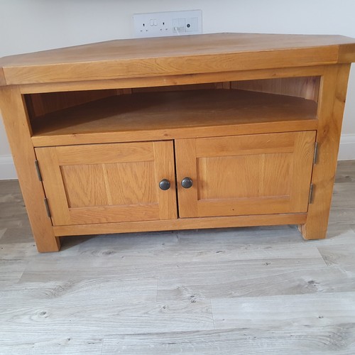 Interiors oak corner tv - oak,