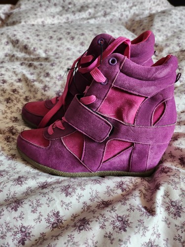Wet seal hidden platform wedge - wet,