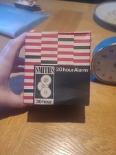 Smiths 1 X White Boxed 30 Hour