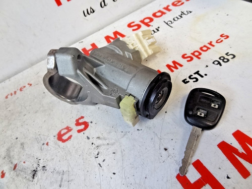 Toyota yaris mk2 - yaris, ignition