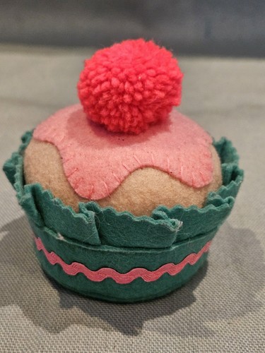 Cath kidston felt - felt, pin