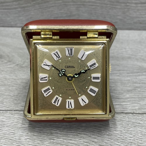 Vintage coral mechanical - coral,