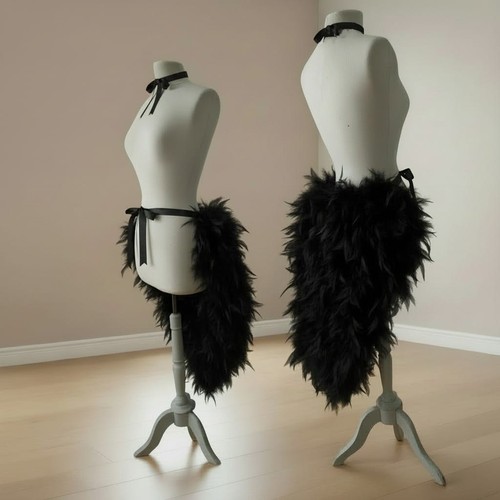 Black feather bustle - black,